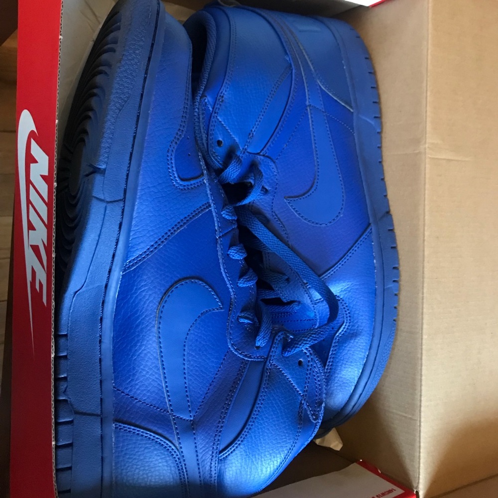 Big Nike High (sneakers)